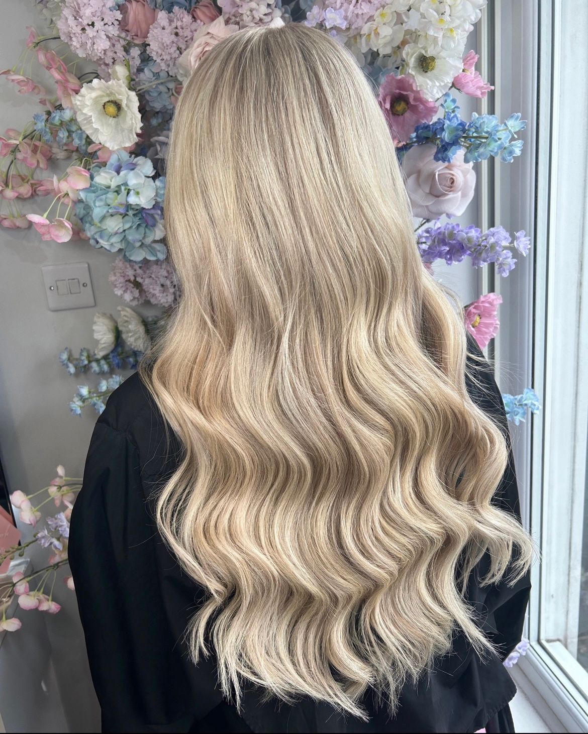 Beauty Works 20 inch Tape 100 grams 2 packs plus fitting